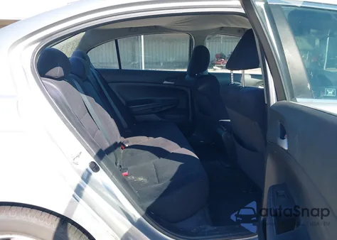 2011 Honda Accord 2.4 Lx-P из США, поврежденный, VIN 1HGCP2F47BA155870